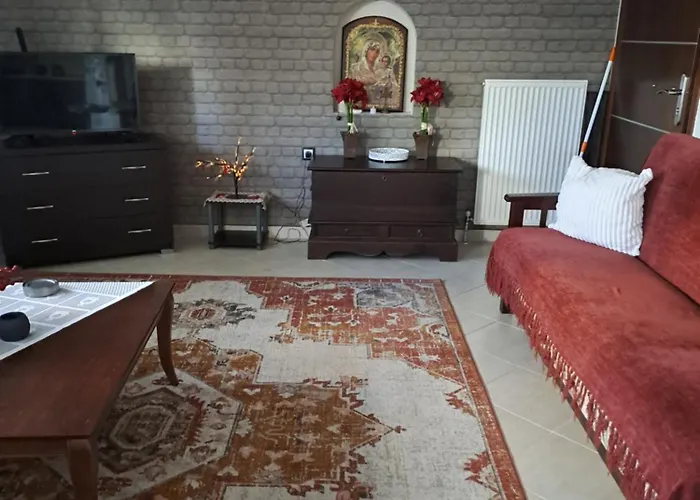 Hera Apartment